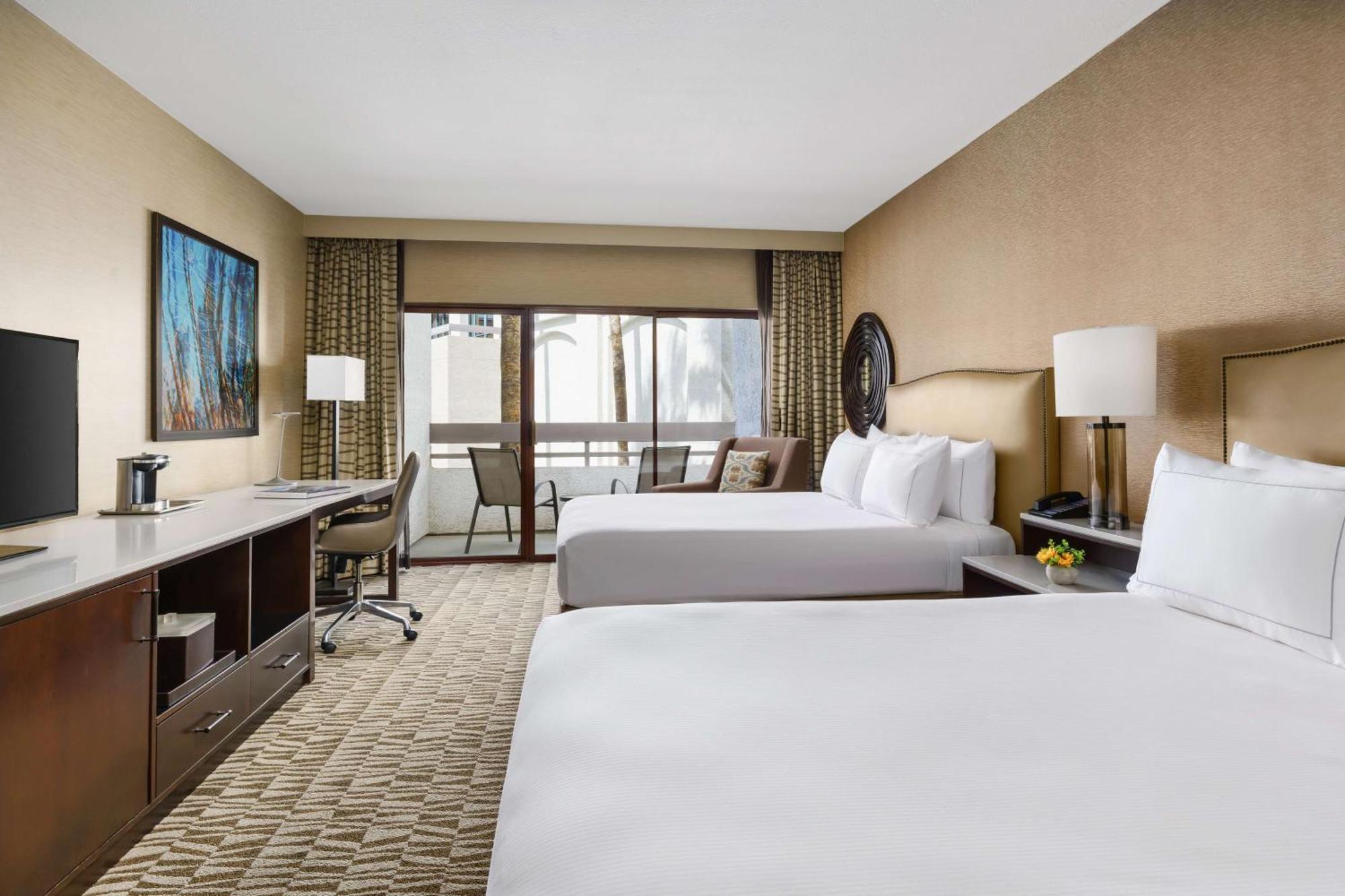 Hilton Phoenix Airport Exterior foto